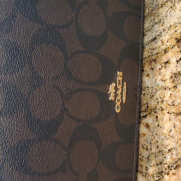 Coach signature canvas Anna foldover crossbody clutch - Picture 2 of 7